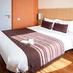 Ibis Centre