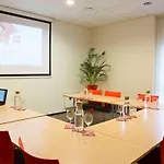 Ibis Centre 3* קובנה