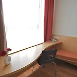 Ibis Centre Szálloda 3*