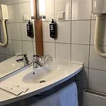 Ibis Centre 3*