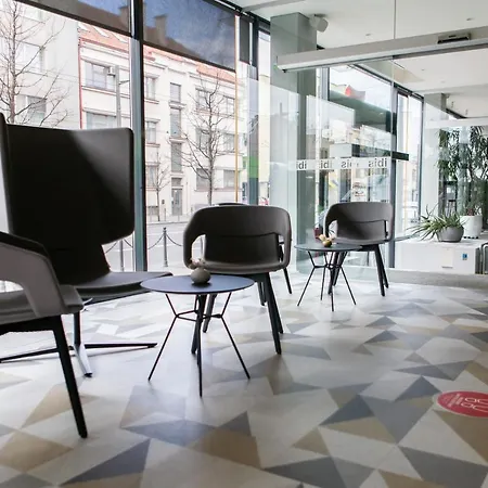Ibis Centre 3*