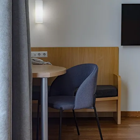 فندق Ibis Centre 3*