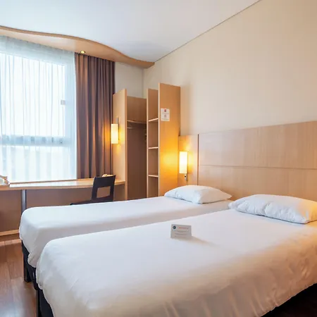 Hotelli Ibis Centre 3*