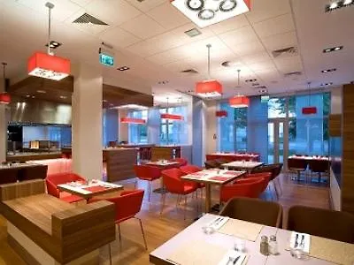 Ibis Centre
